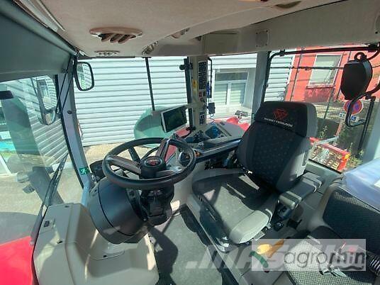 Massey Ferguson 7S210 曳引機