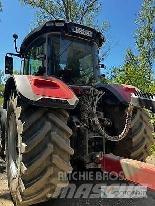 Massey Ferguson 8S 285 曳引機