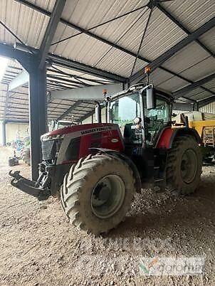 Massey Ferguson 8S245 曳引機