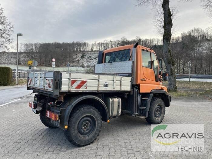 Mercedes-Benz UNIMOG 其他貨車