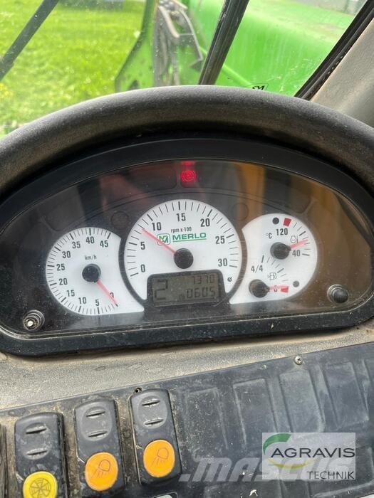Merlo P 32.6 PLUS 農業用伸縮臂裝載機
