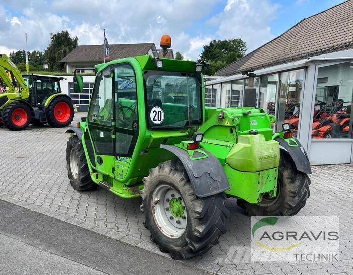 Merlo P 32.6 PLUS 農業用伸縮臂裝載機