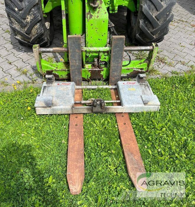 Merlo P 32.6 PLUS 農業用伸縮臂裝載機
