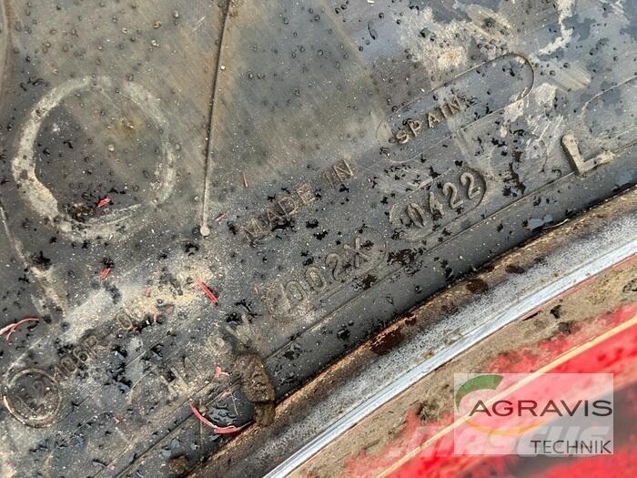 Michelin KR 710/75R42 輪胎、車輪和輪圈