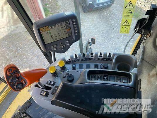 New Holland CX 8090 聯合收穫機