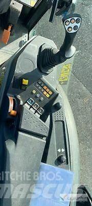 New Holland T4-100F 其他農業機械