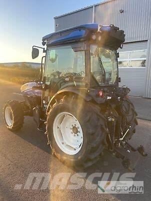 New Holland T4.100F 其他農業機械