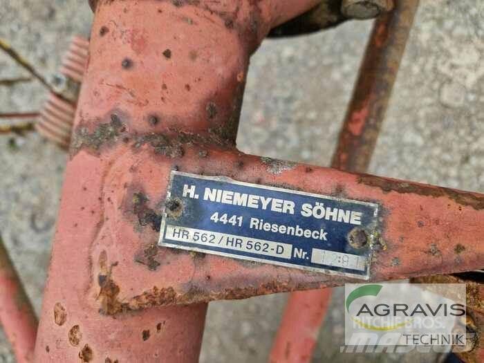 Niemeyer HEUWENDER 耙與翻草機