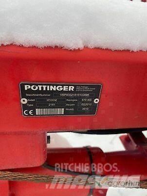 Pöttinger HIT 610 NZ 耙與翻草機