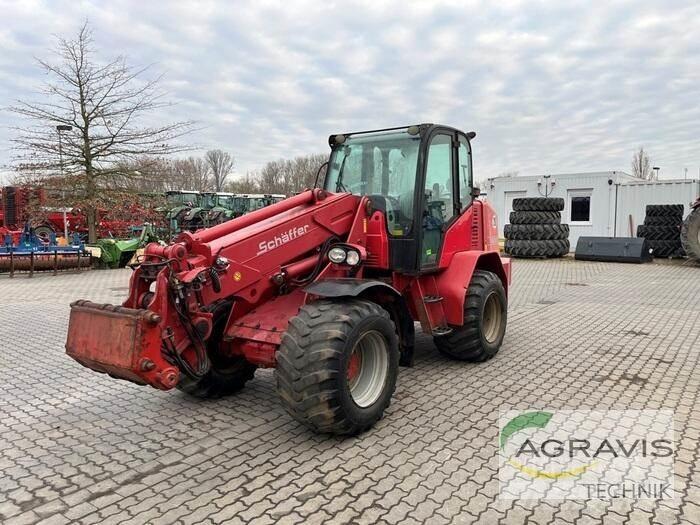 Schäffer 9630 T 農業用伸縮臂裝載機