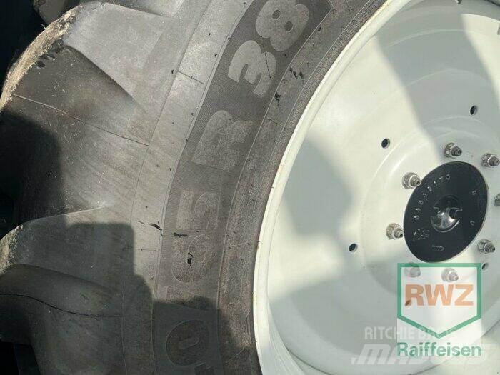 Steyr 4120 Expert CVT 曳引機