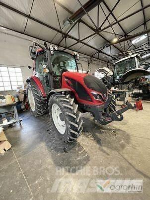 Valtra A95H2 曳引機
