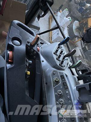 Valtra G125 曳引機