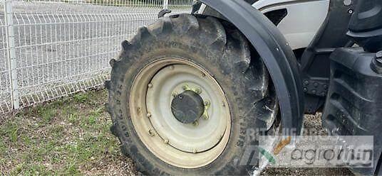 Valtra N135D 曳引機