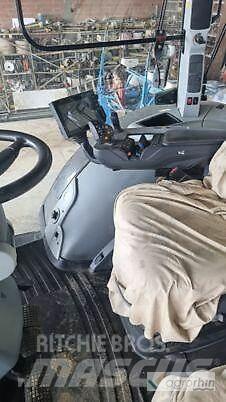 Valtra S354 曳引機