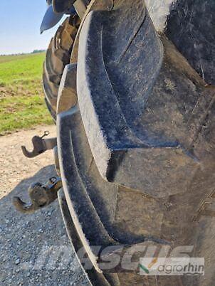 Valtra S394 曳引機