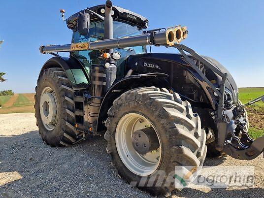 Valtra S394 曳引機