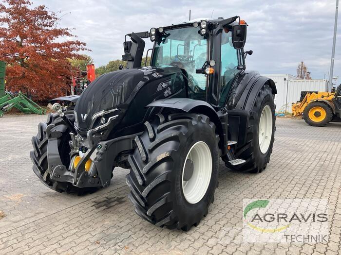 Valtra T 235 D 曳引機