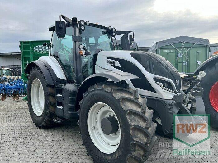 Valtra T 255 Activ 曳引機