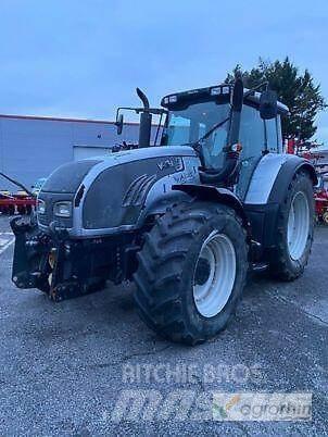 Valtra T172 HITECH 曳引機