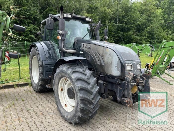 Valtra T202D 曳引機
