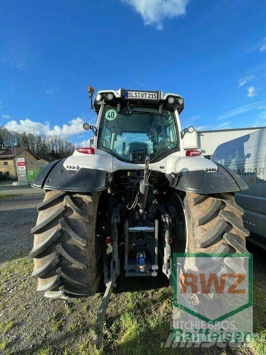 Valtra T215D 曳引機