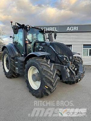 Valtra T254V 曳引機