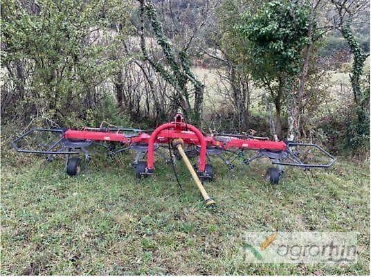 Vicon Fanex 463 耙與翻草機