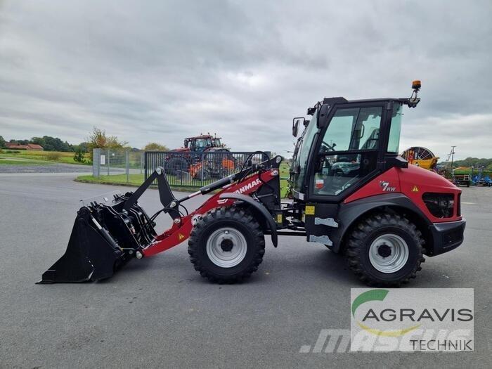 Yanmar V 7 輪胎式裝載機