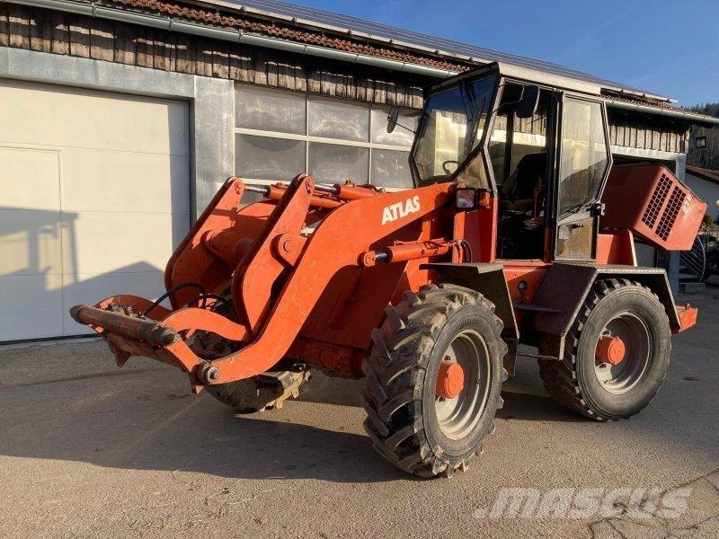 Atlas AR 82 E 輪胎式裝載機