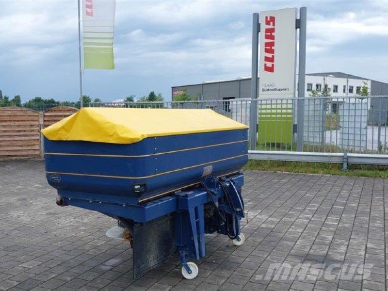 Bogballe M2W 肥料撒布機