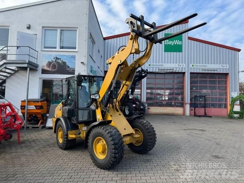 CAT 906-14 輪胎式裝載機