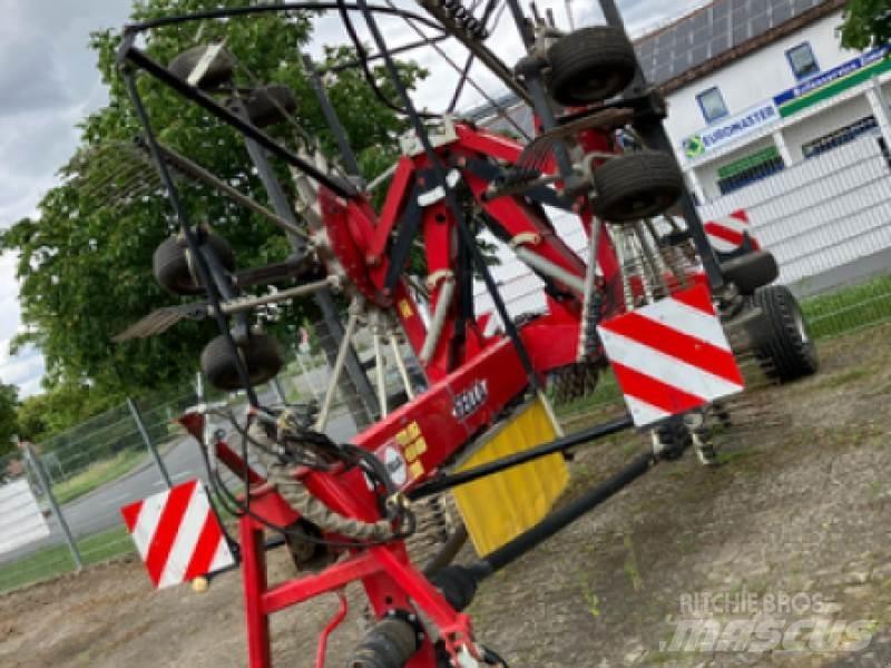 Fella TS 10055 堆草機