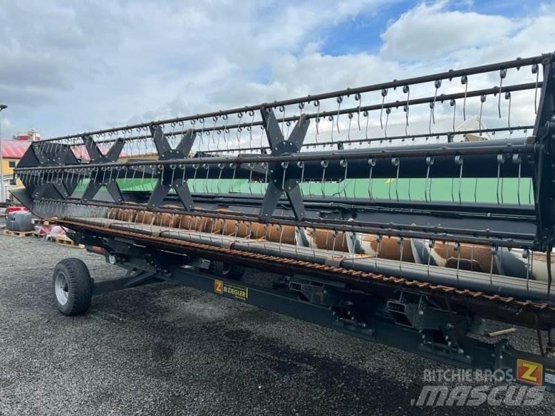 Fendt 6335 C 聯合收穫機