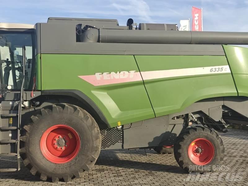 Fendt 6335 C 聯合收穫機