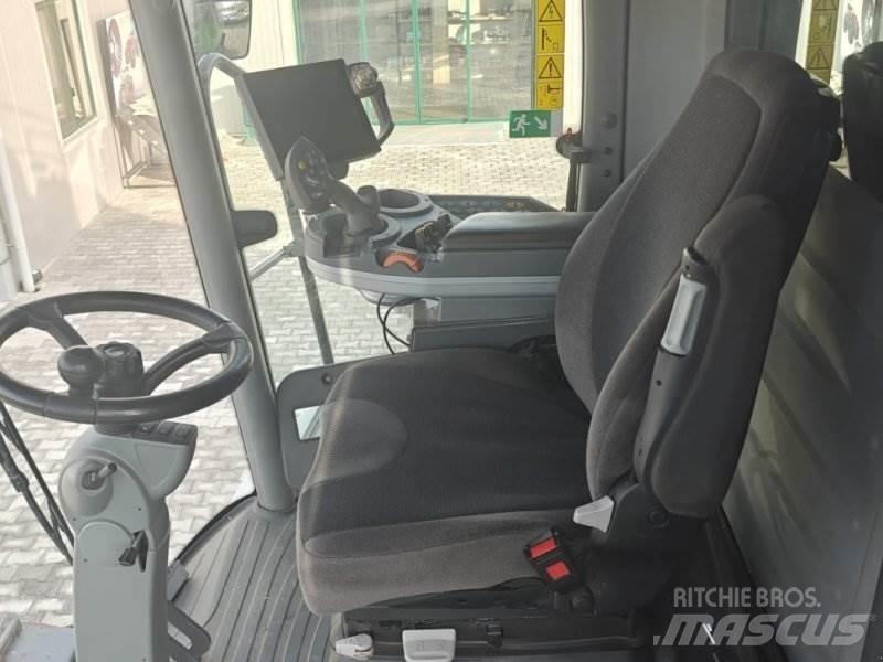 Fendt 6335 C 聯合收穫機