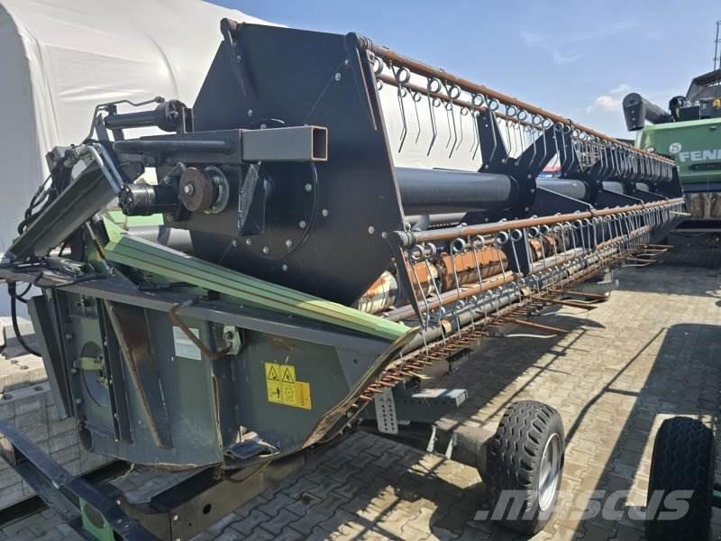 Fendt 6335 C 聯合收穫機
