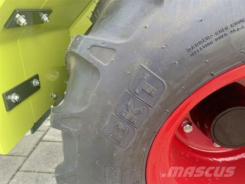 Fliegl 2527 滑移轉向裝載機