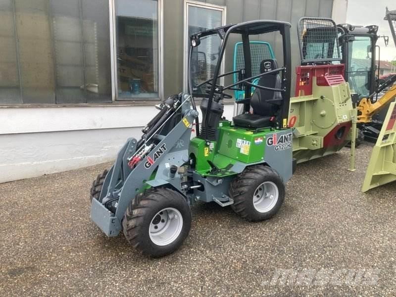 GiANT G 1200 滑移轉向裝載機