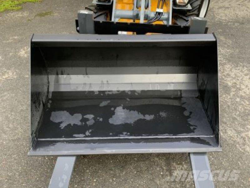 GiANT G1200 HD 滑移轉向裝載機