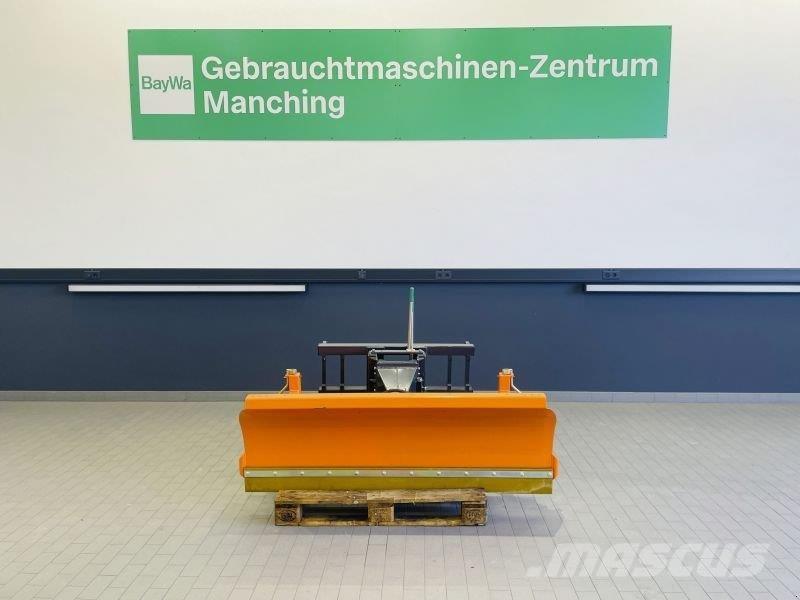 GiANT SK 180 前端裝載機配件