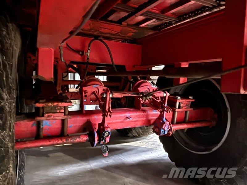 Hawe SLW 40 T 碎木拖車