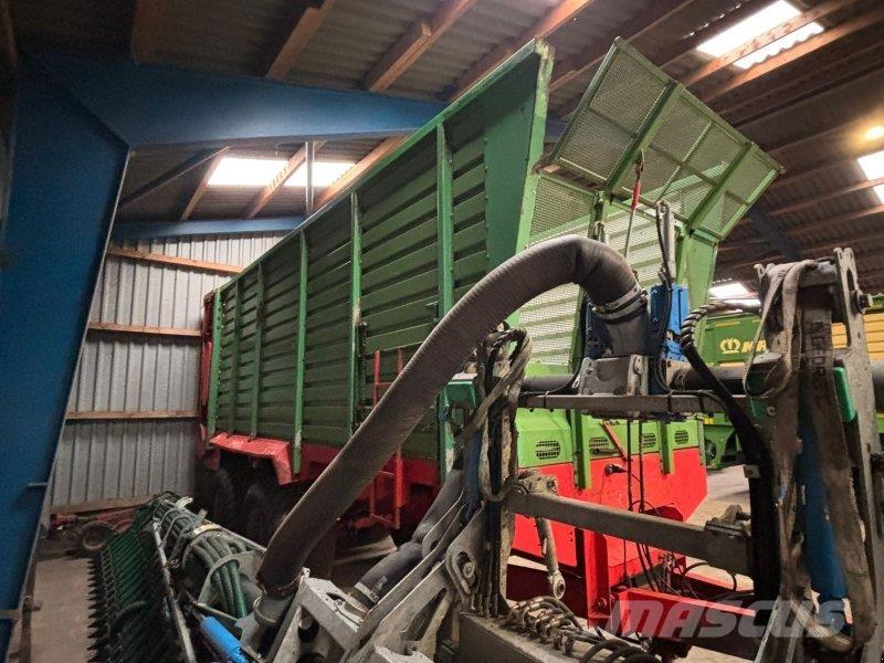 Hawe SLW 40 T 碎木拖車