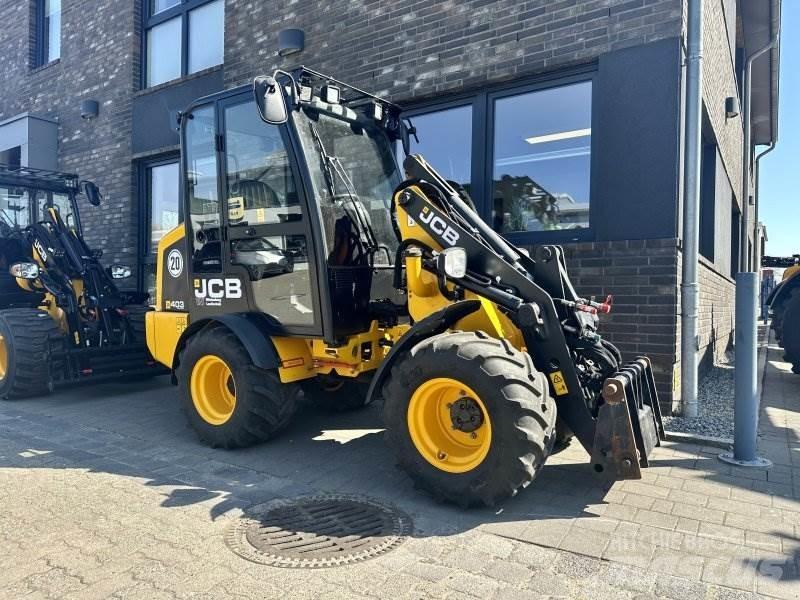 JCB 403 AGRI 前端裝載機和挖掘機