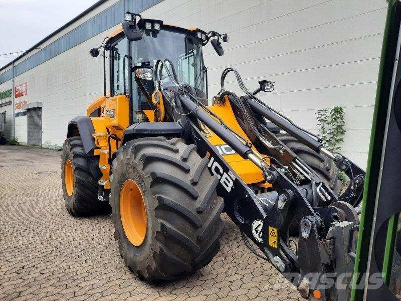 JCB 435 S Agri 輪胎式裝載機