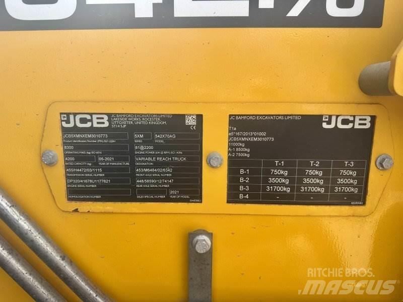 JCB 542-70 伸縮臂操作車
