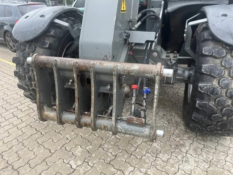 Kramer KT 557 伸縮臂操作車