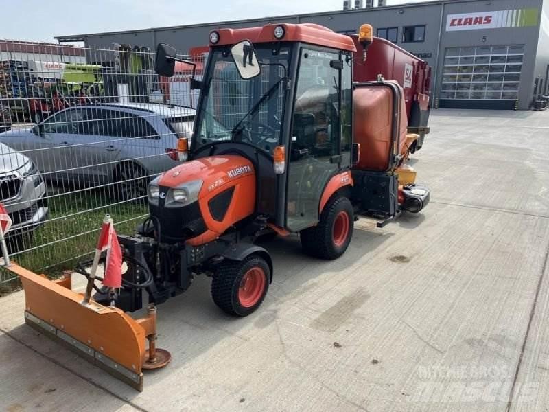 Kubota BX231 小型曳引機