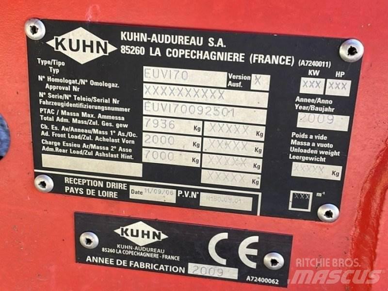 Kuhn Euromix1 混合餵料機