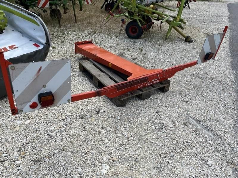 Kuhn FC 883 割草劑